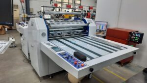 Gia công cán màng